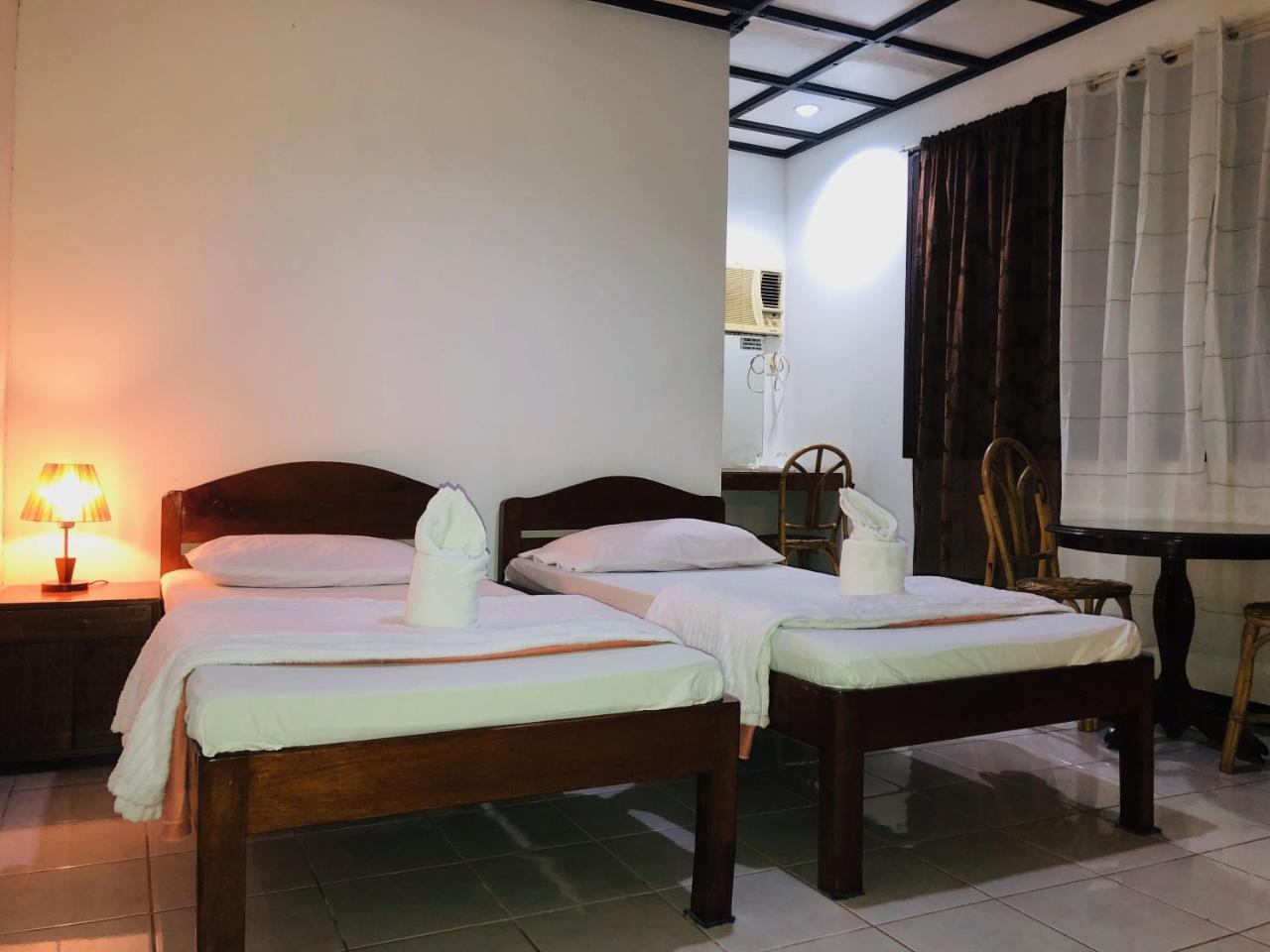 Matutina Pensionne Puerto Princesa Ngoại thất bức ảnh