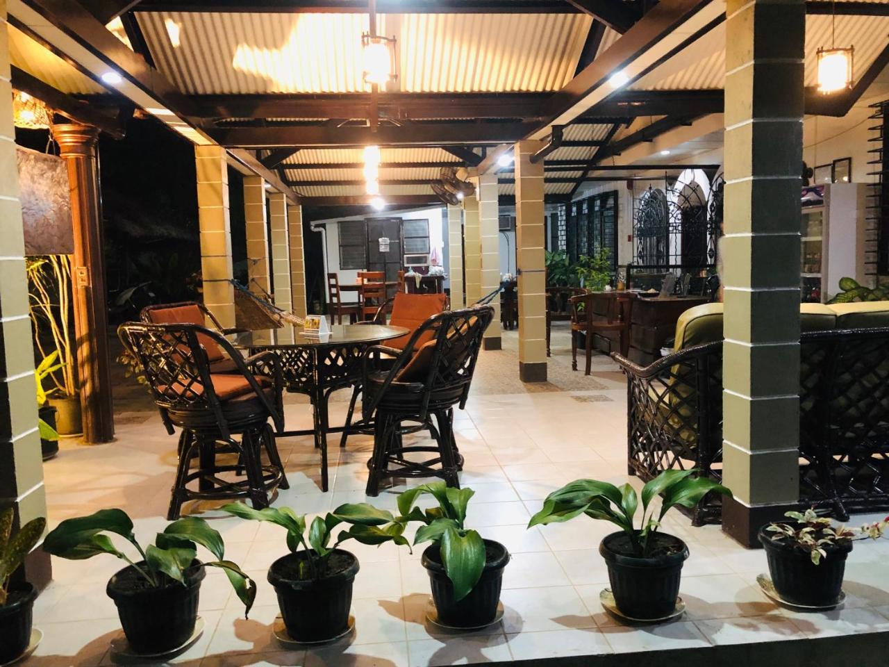 Matutina Pensionne Puerto Princesa Ngoại thất bức ảnh
